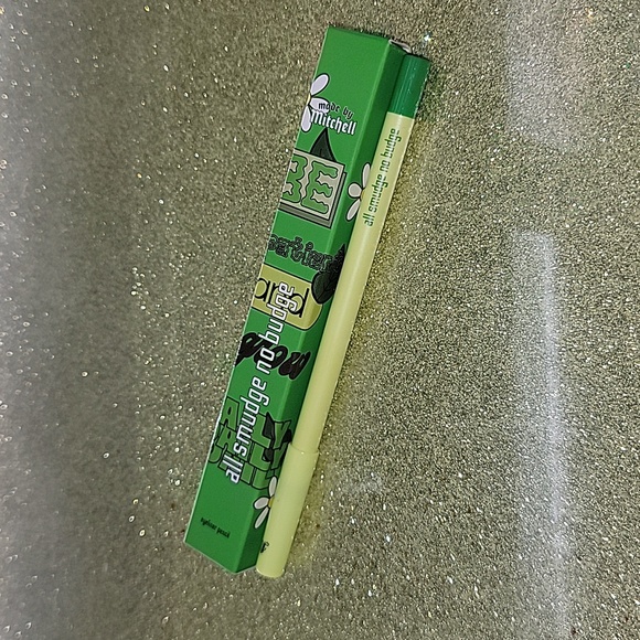 Made By Mitchell All Budge No Smudge Liner - Picture 3 of 6